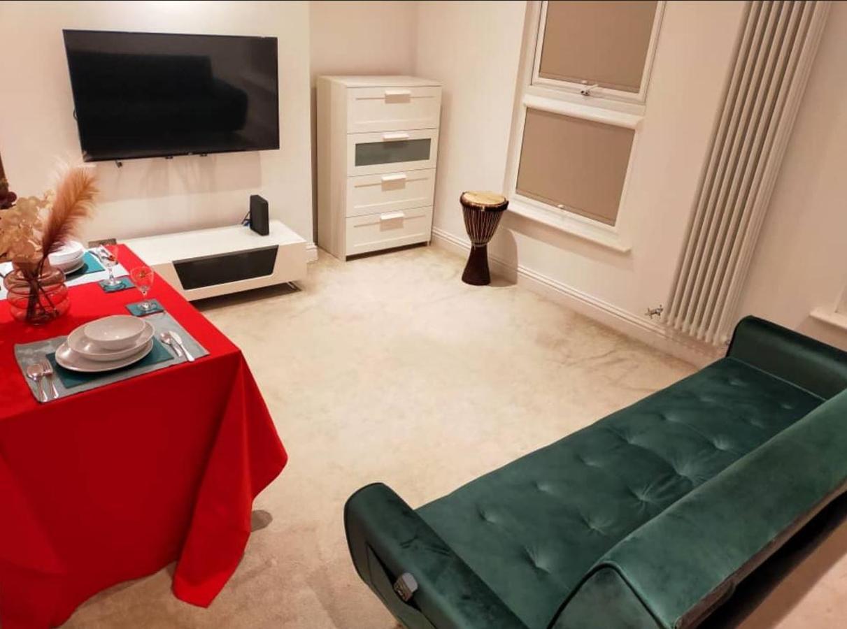 Fully-Equipped Flat In The City Of London Ngoại thất bức ảnh