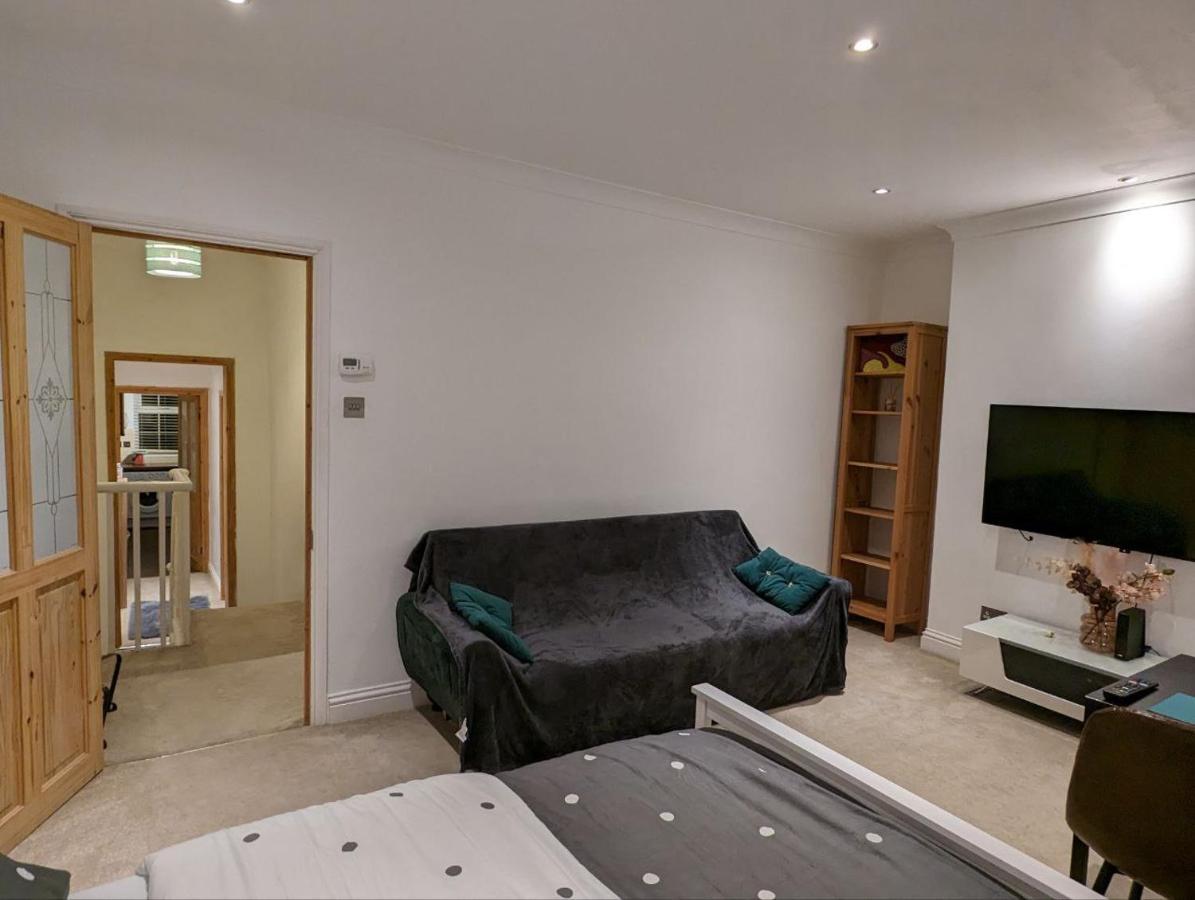 Fully-Equipped Flat In The City Of London Ngoại thất bức ảnh